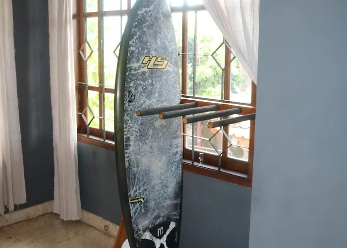 Aiwan & Luggage Storage